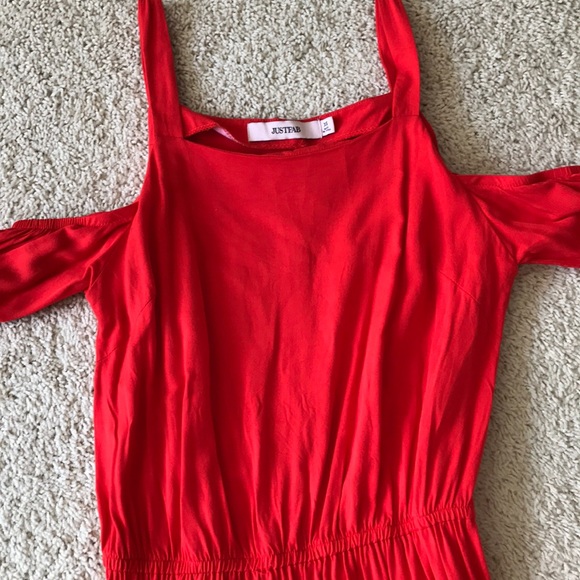 Red off the shoulder dress - Picture 2 of 3